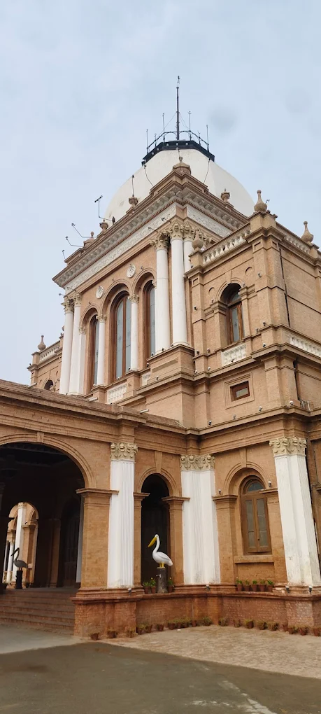 Noor Mahal Bahawalpur – History, Architecture & Tourism Guide