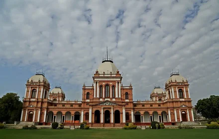 Noor Mahal Bahawalpur – History, Architecture & Tourism Guide (2) (1)