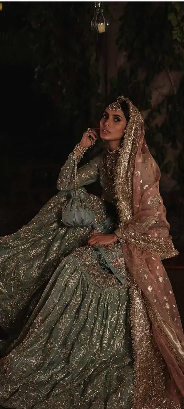 Pakistani Bridal Couture History, Designers, & Luxury Trends 2025 (12)
