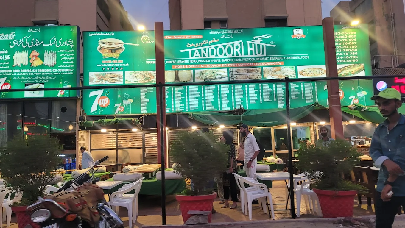 Outdoor Restaurants in Karachi Dining with a View- 4