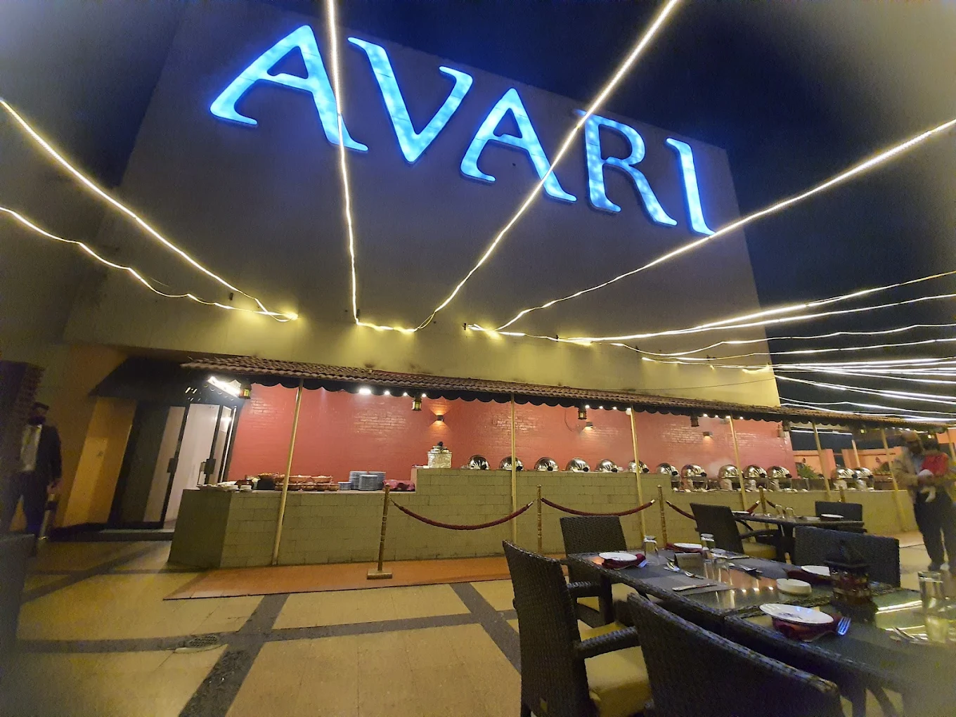 Outdoor Restaurants in Karachi Dining with a View- 4