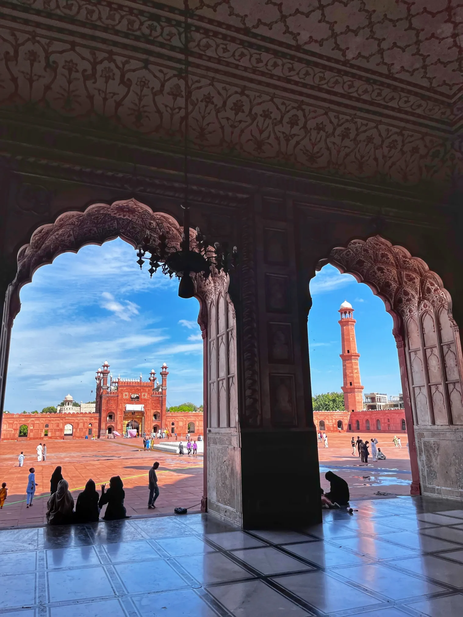 Badshahi Mosque Lahore History Architecture Capacity Visitor Guide 23