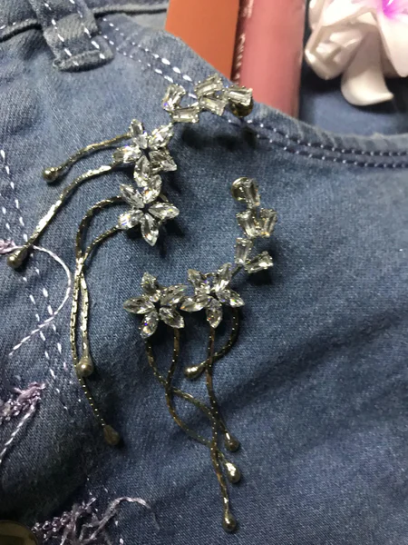 Fashion Earrings - Intense Love