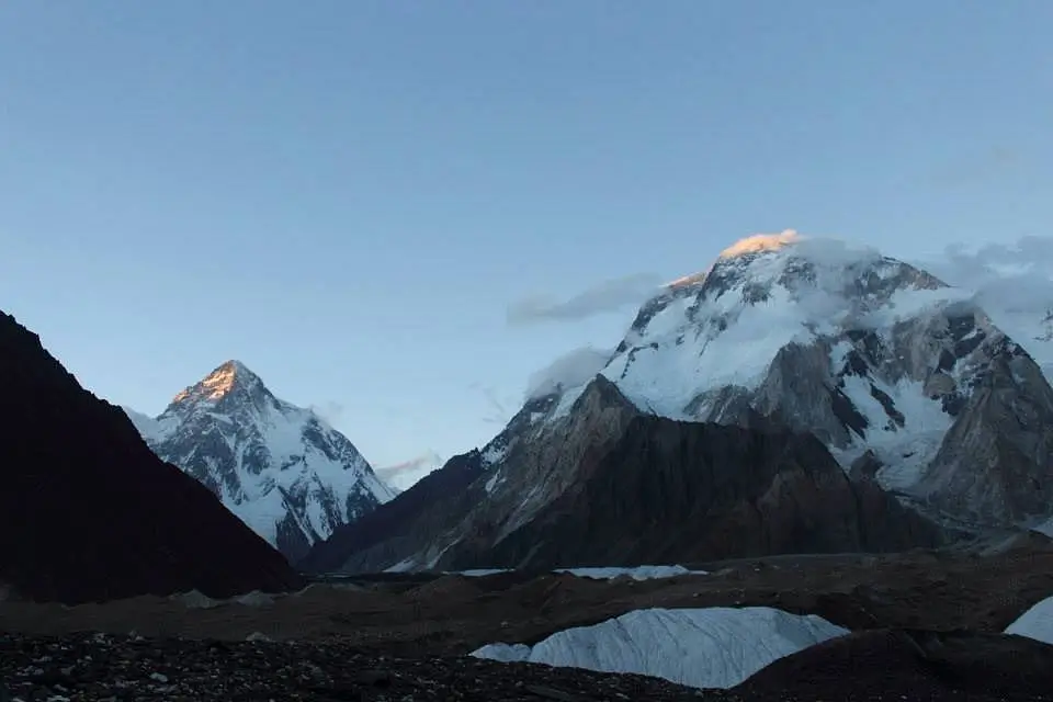 K2 Mountain, Savage Mountain Tests Human Limits (15)