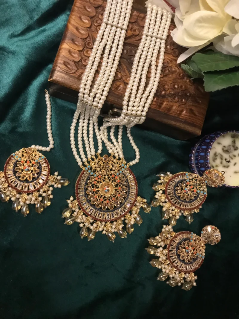 Kundan Mala