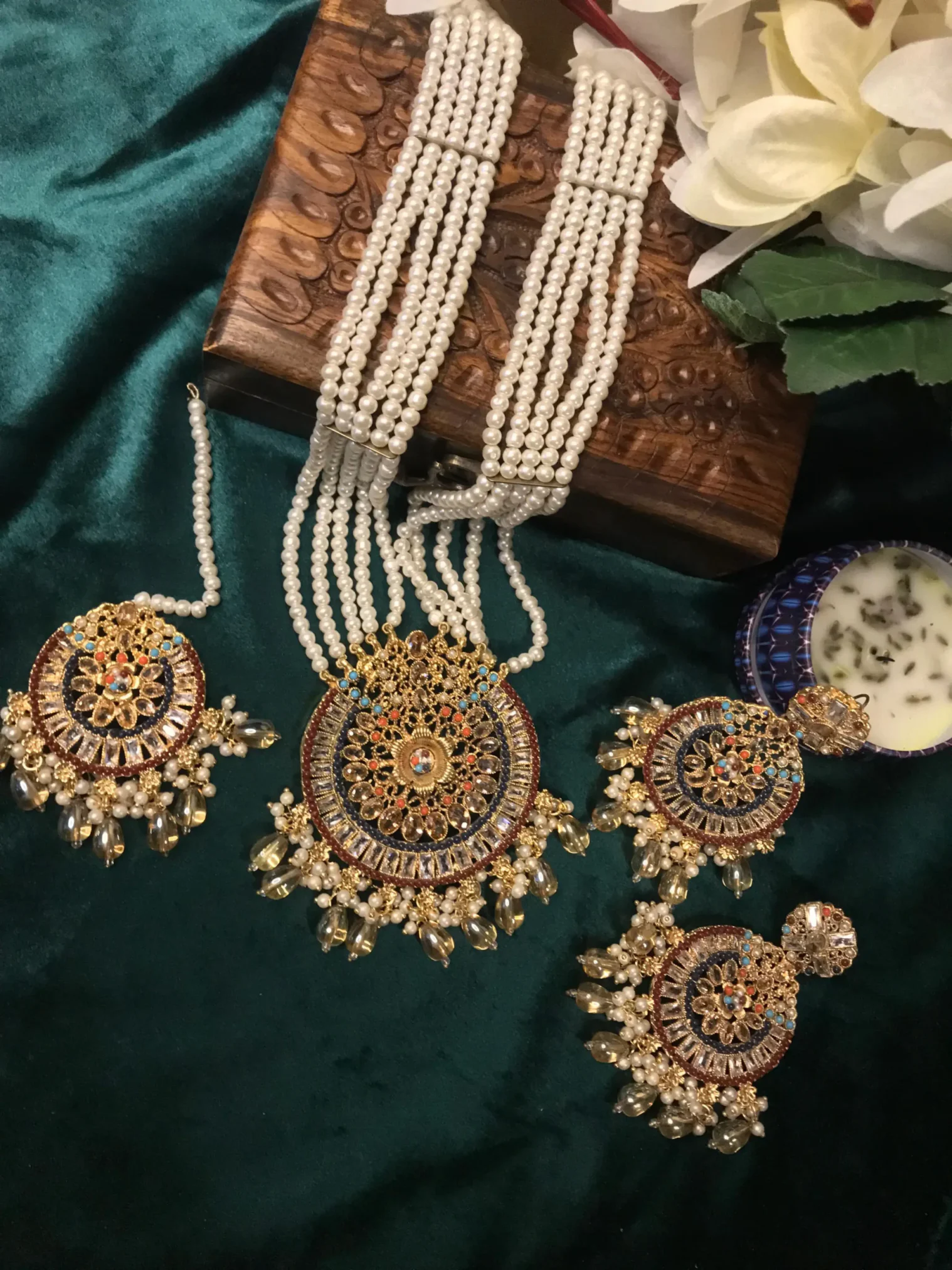 Kundan Mala
