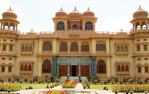 Mohatta Palace Karachi’s Colonial Legacy & Pakistan Heritage