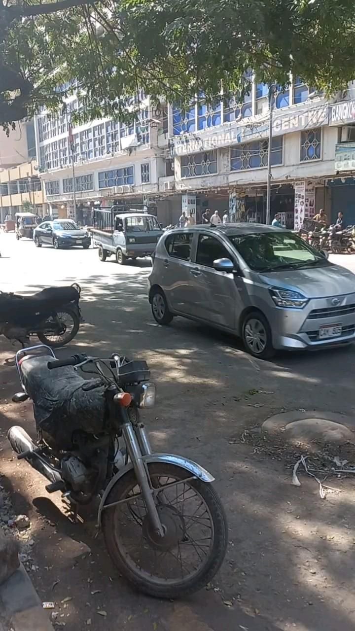 Zainab Market Karachi Guide to Shopping & Bargains (3)