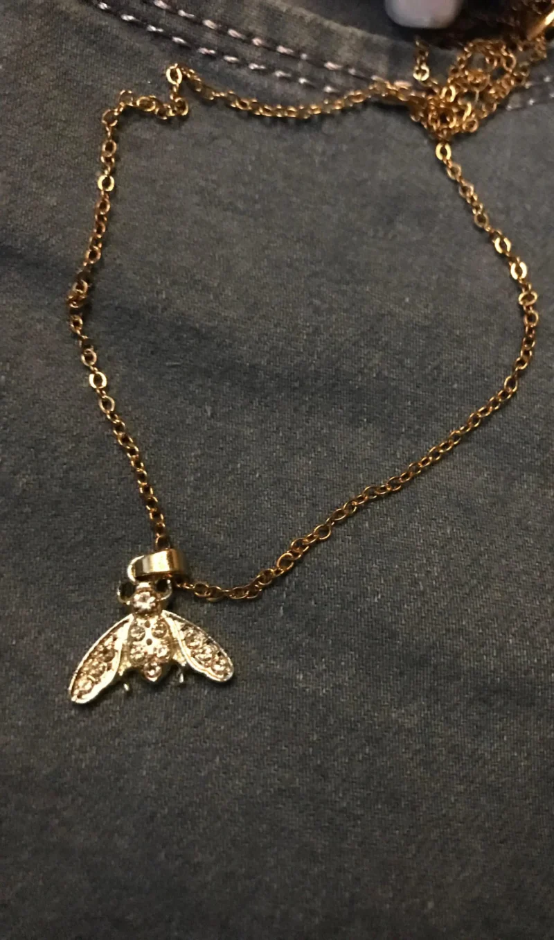 modern small pendant necklace