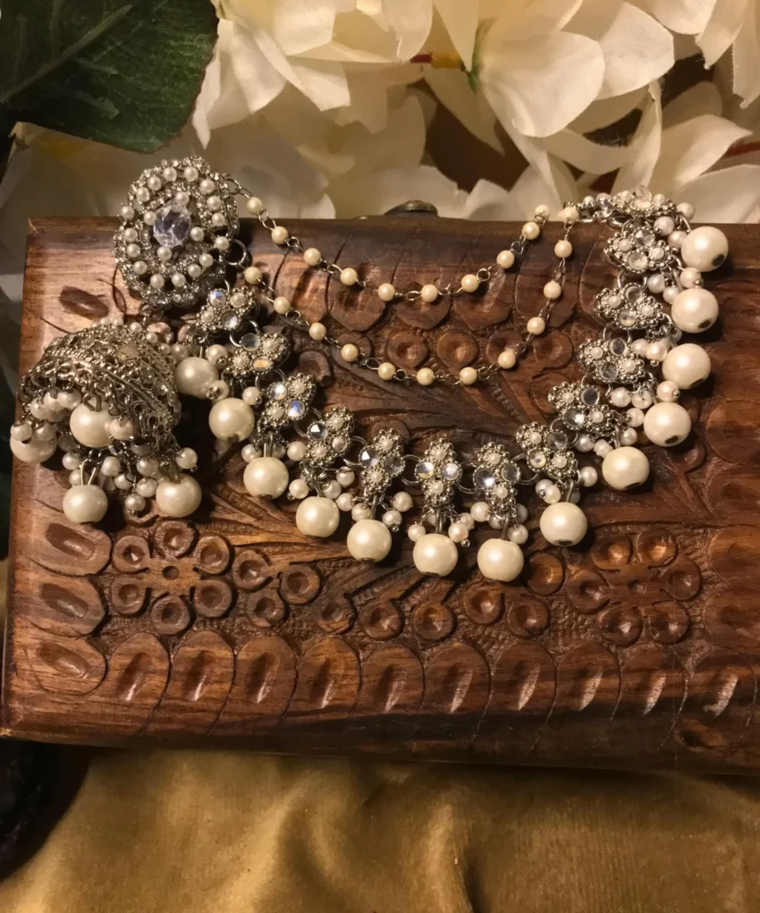 Beautiful Kundan Sahara Earrings Pakistan