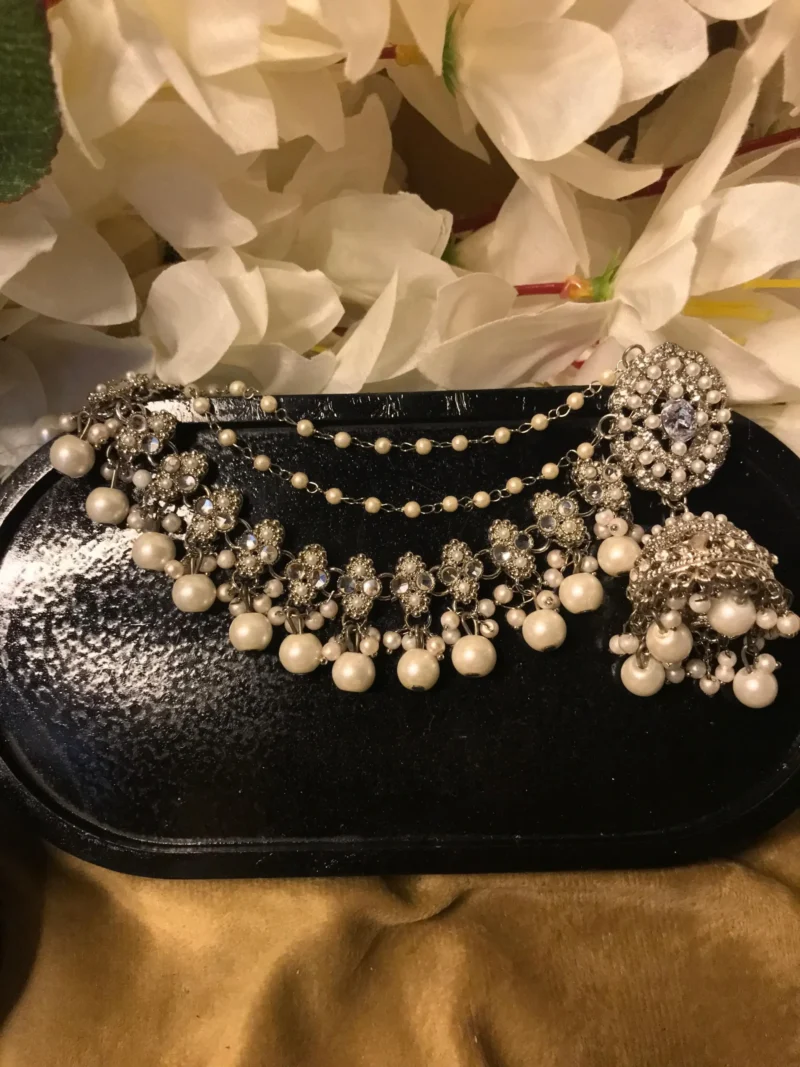 Beautiful Kundan Sahara Earrings Pakistan