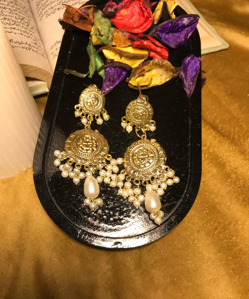 jhumka earrings