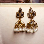 kundan jhumki