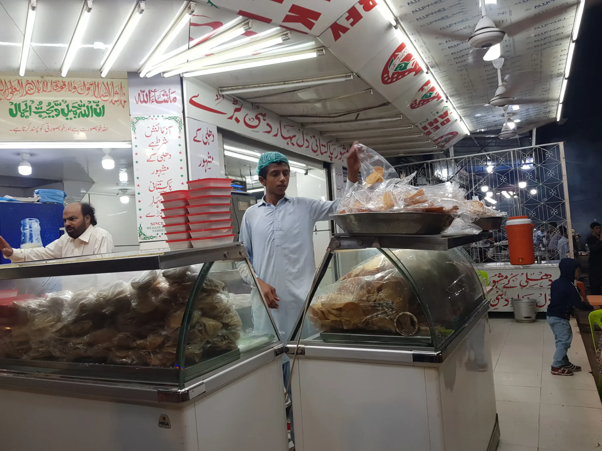 Burns Road Food Street (1)