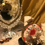 Elevate your style with our exquisite rose gold clutch bag. Featuring intricate detailing and a dual-sided design, it’s the perfect accessory for any formal event.