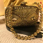 Metal Antique Clutch - Adorable (3)