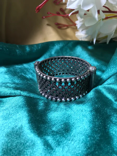 Antique Bracelet for Women