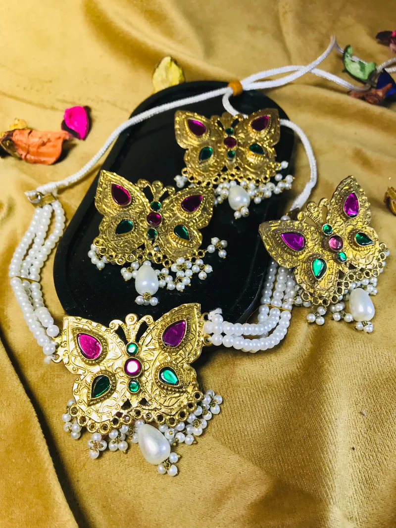 Antique Jewelry Pakistan