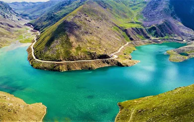 Lulusar Lake