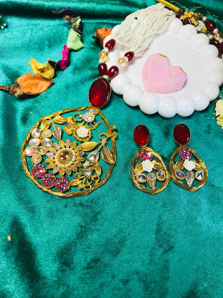 Pakistani Nauratan Jewellery