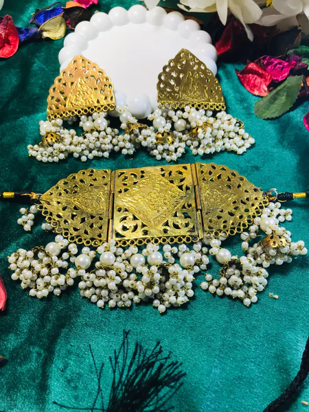 Antique Choker Necklace
