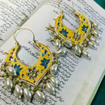 Chic & Striking: Chunky Hoop Earrings That Turn Heads
