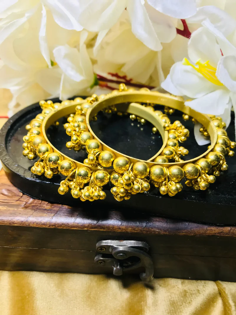 Gold Kangan Designs