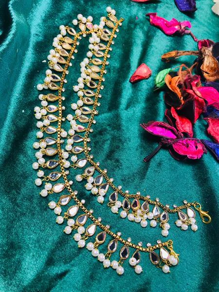 Kundan and Pearl Anklet